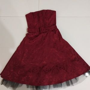 Exotic Midnight Red Strapless Dress~Size 9/10